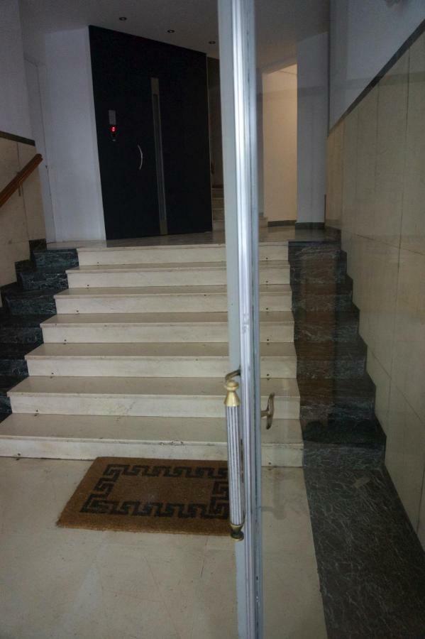 Classy Private Double Rooms In Apartment Next To Acropolis Athena Bagian luar foto